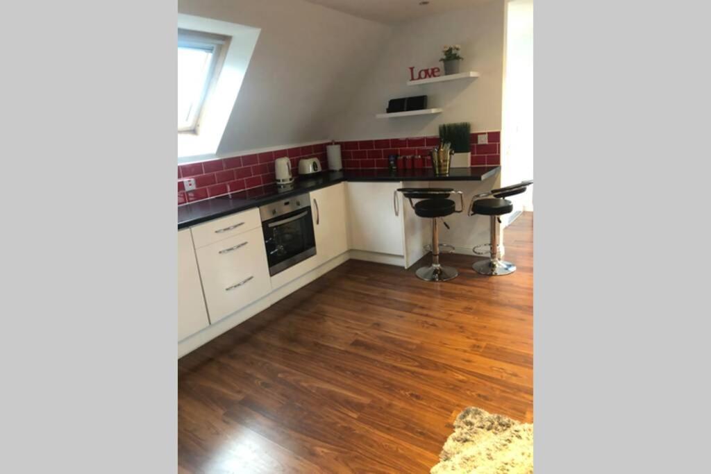 Apartment Private Coach House In Gated Stirling
